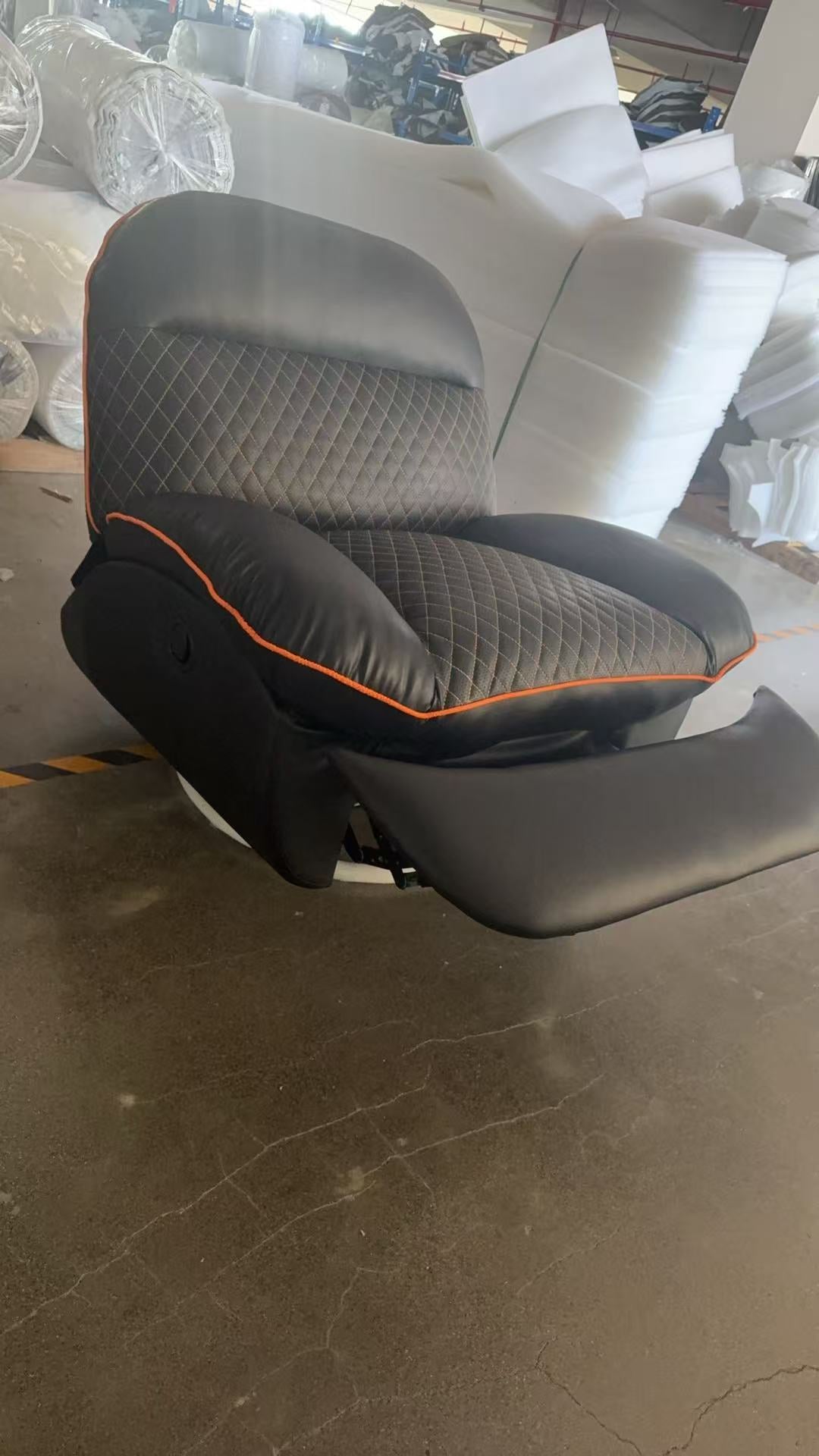 JOHOOFURNITURE Gaming sofa for leisurely enjoyment 150° reclining YJ04