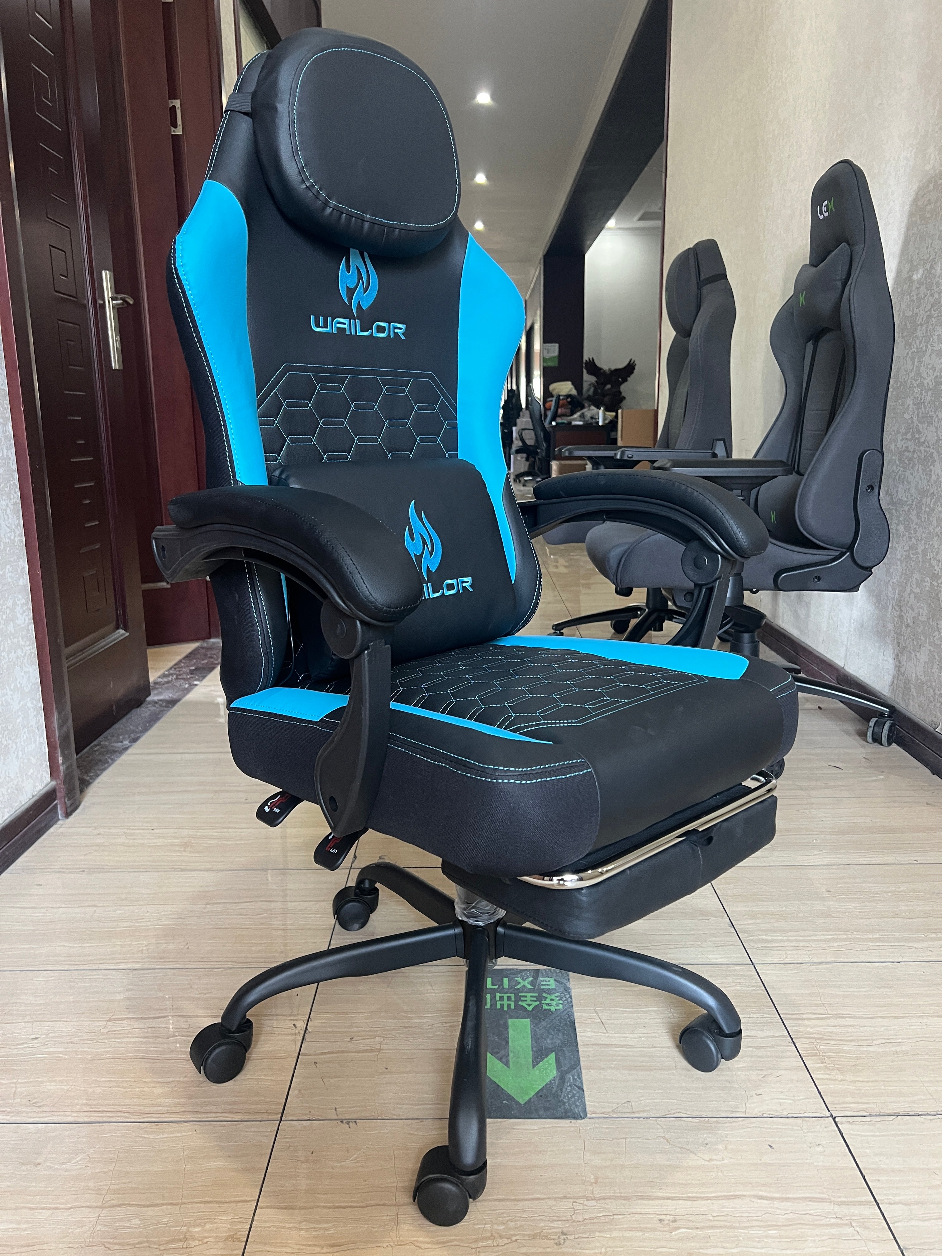 JOHOOFURNITURE Spring-enhanced cushioning for superior comfort gaming Chair HA02